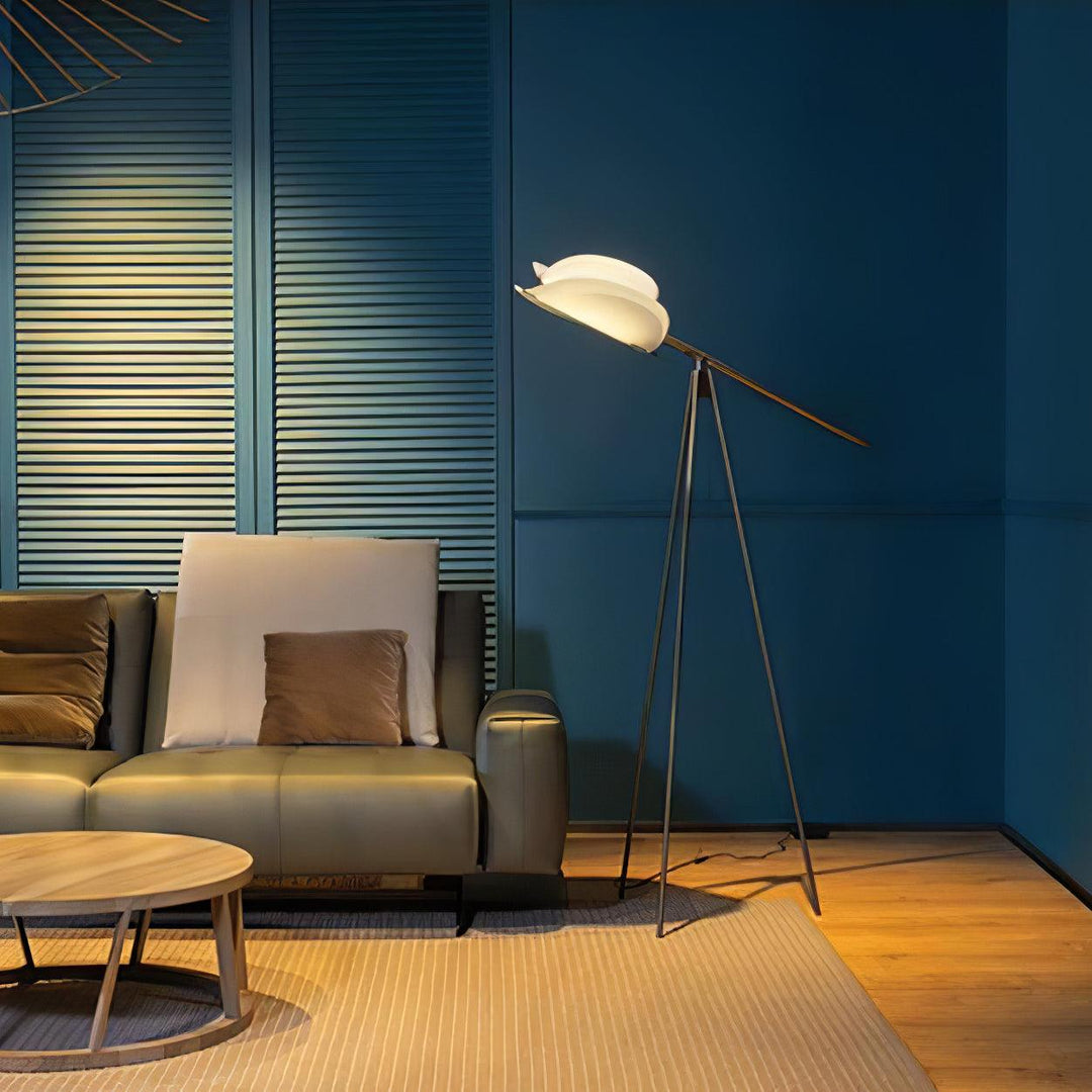 Heart Wing Tripod Floor Lamp - Vakkerlight