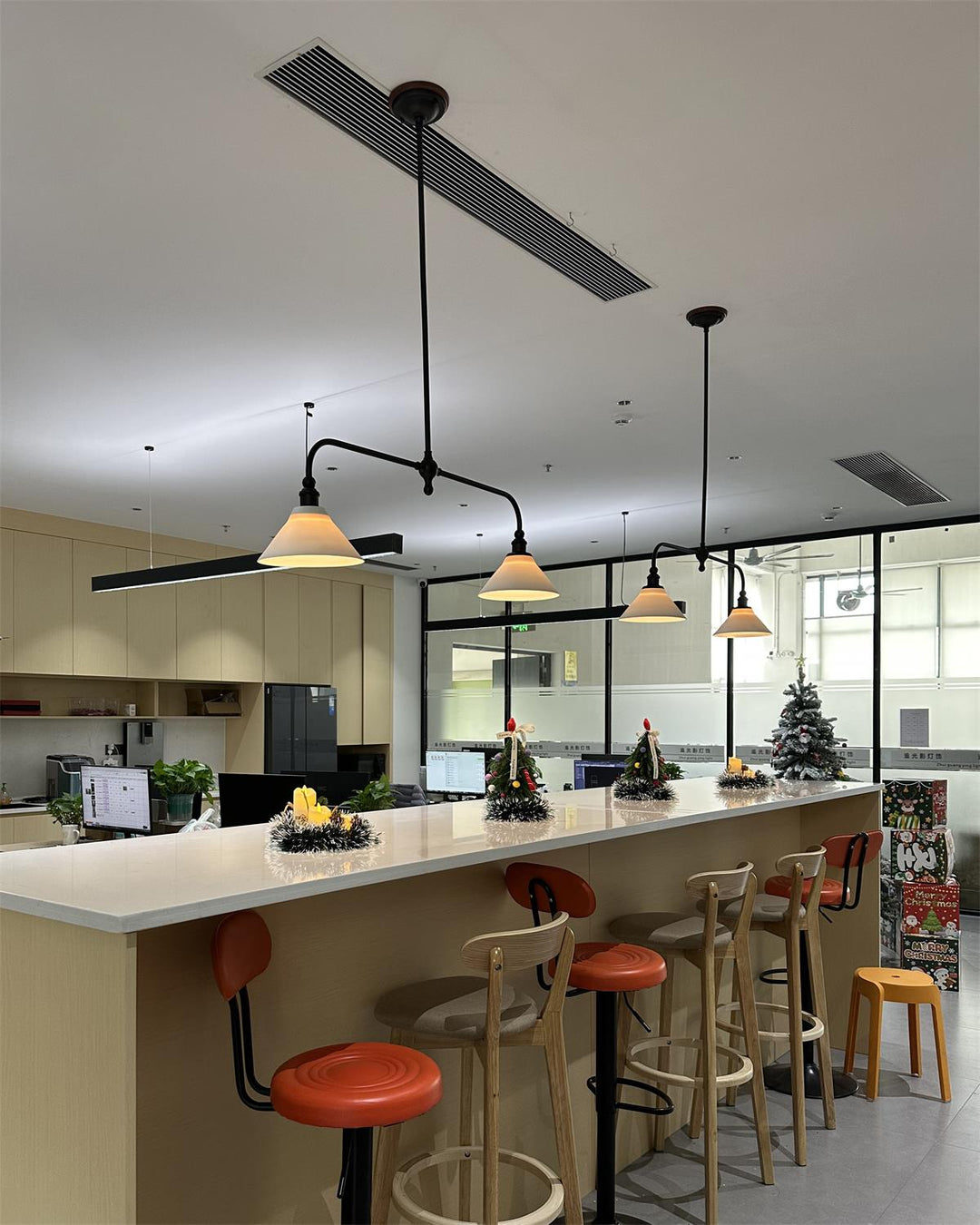 Heirloom Chandelier - Vakkerlight