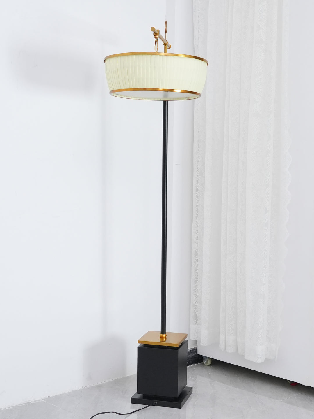 Hejun stoffen vloerlamp