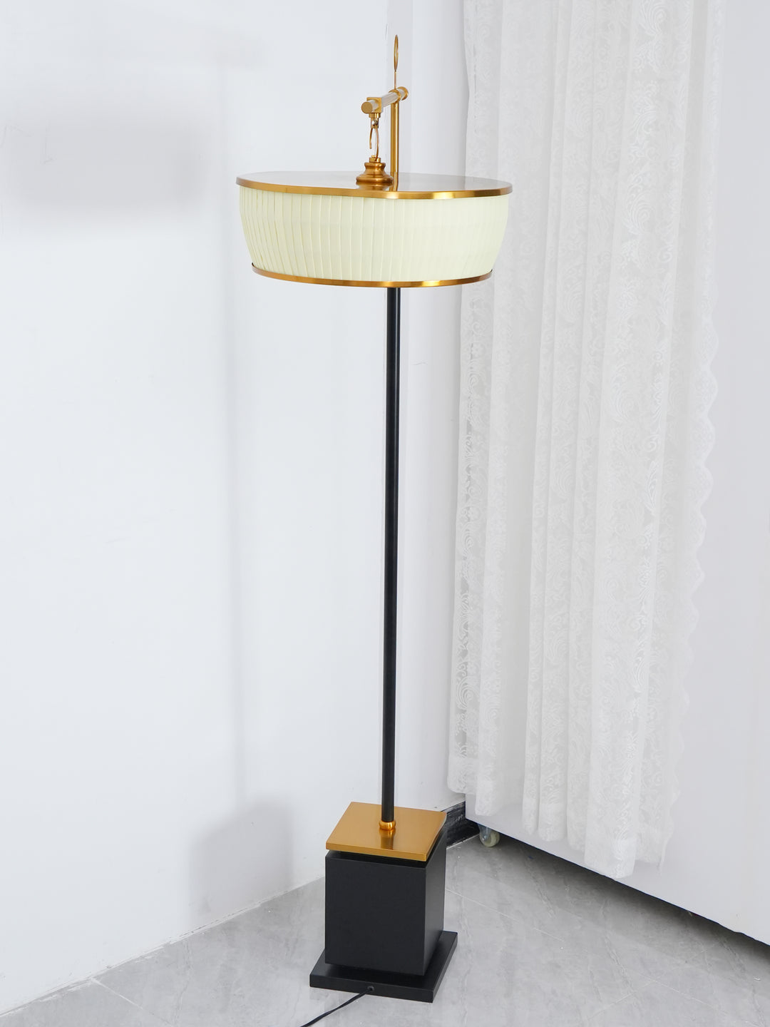 Hejun Fabric Floor Lamp