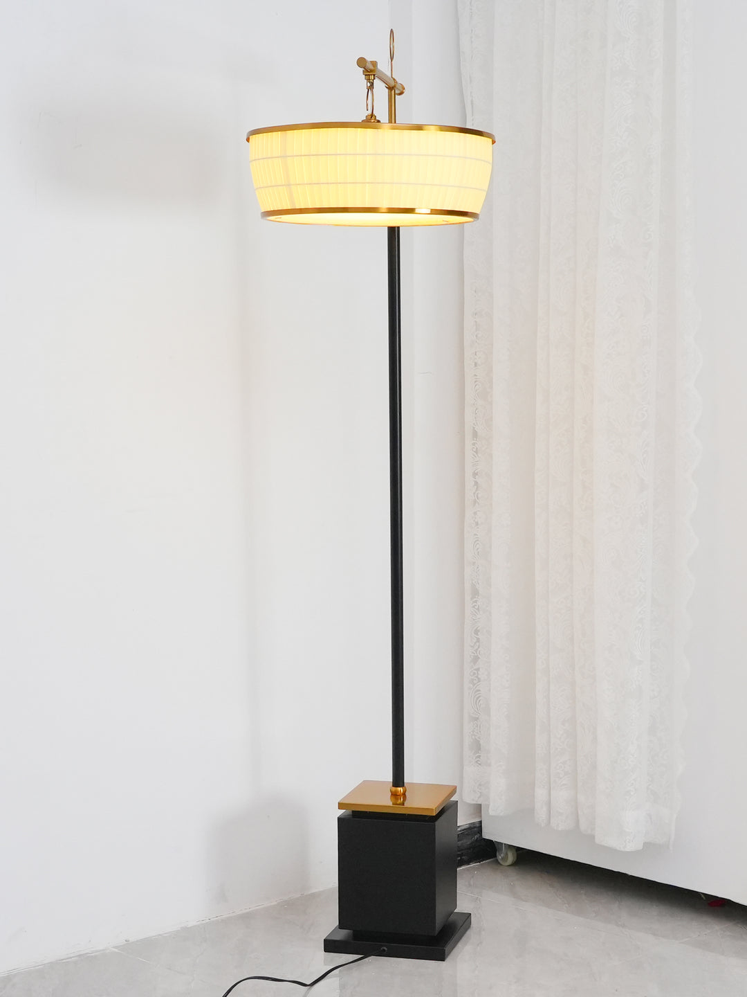 Hejun stoffen vloerlamp