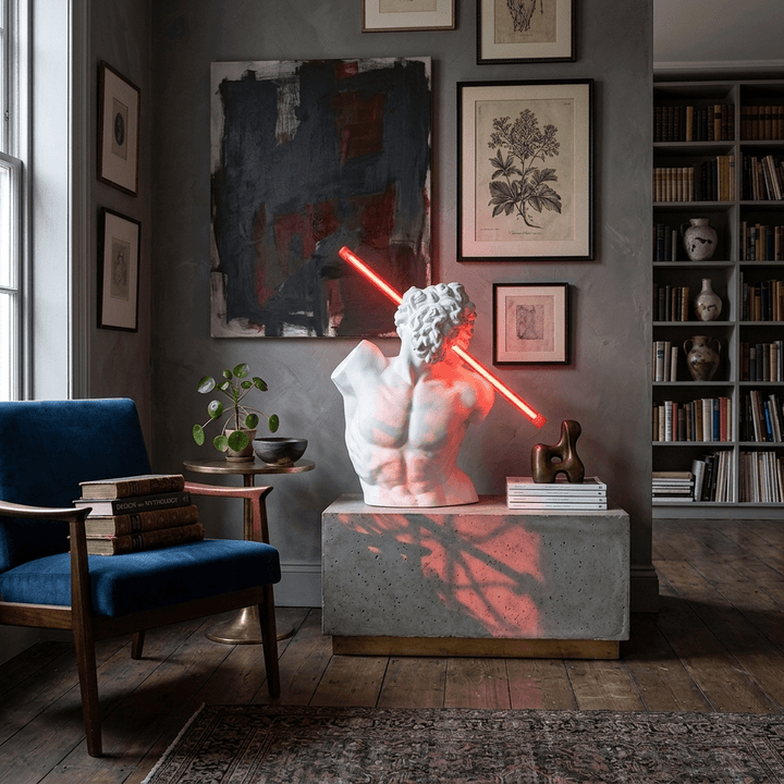 Helios Strike Sculpture Lamp - Vakkerlight