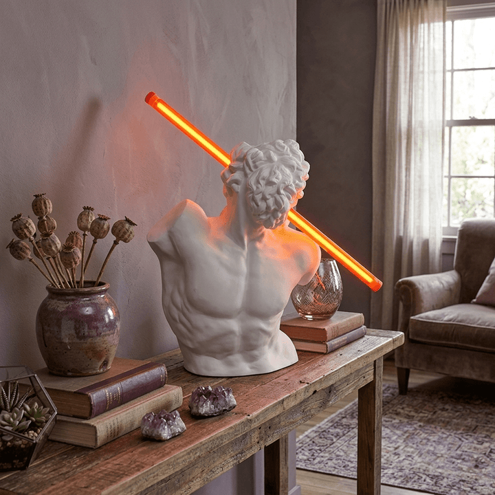 Helios Strike Sculpture Lamp - Vakkerlight
