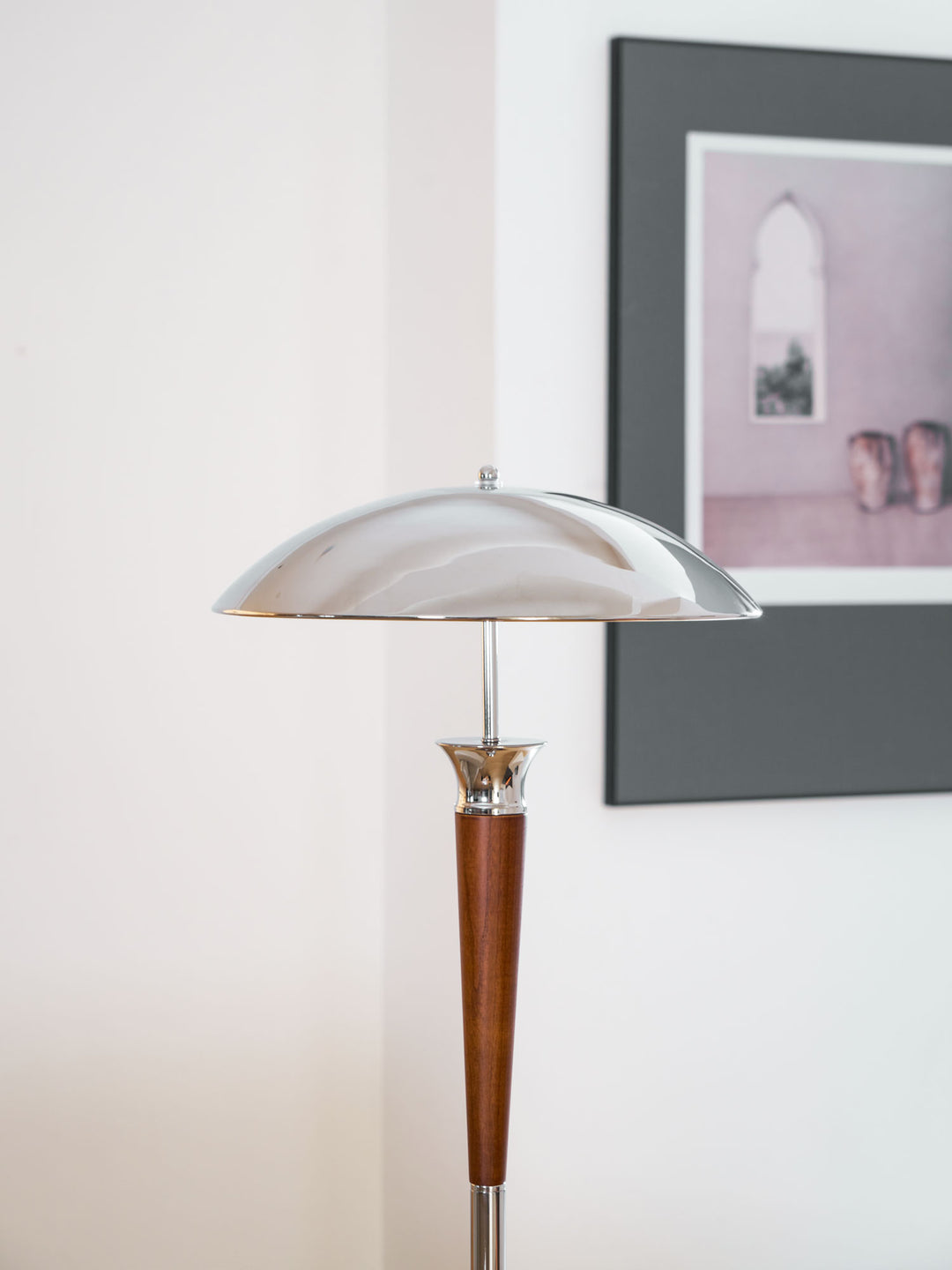Helmet Floor Lamp - Vakkerlight