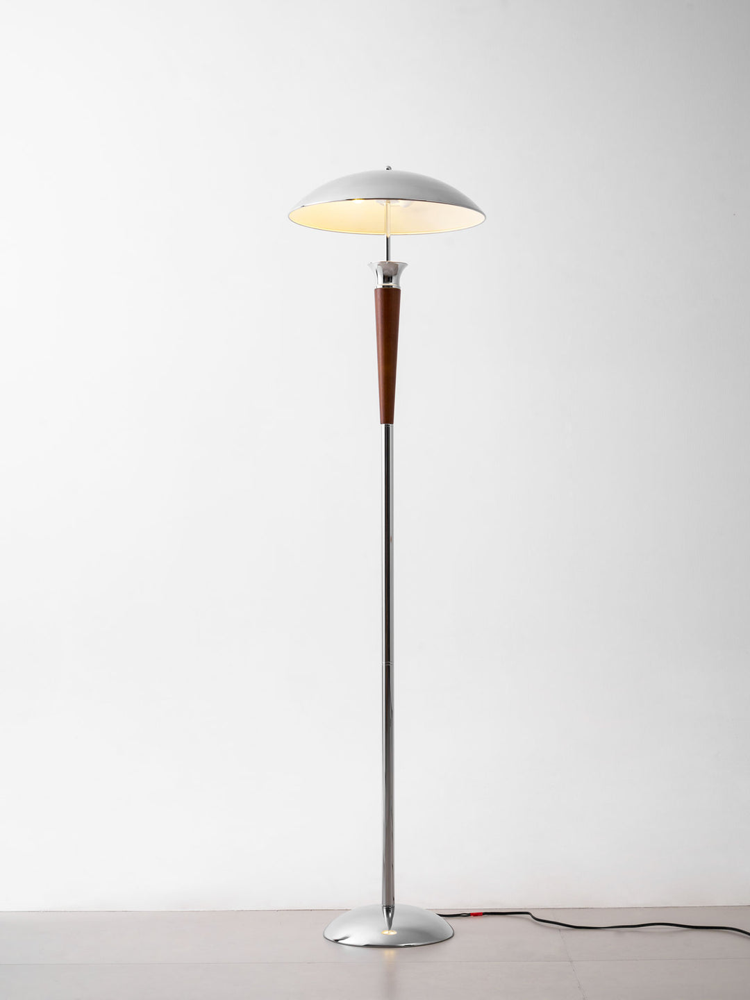 Helmet Floor Lamp - Vakkerlight