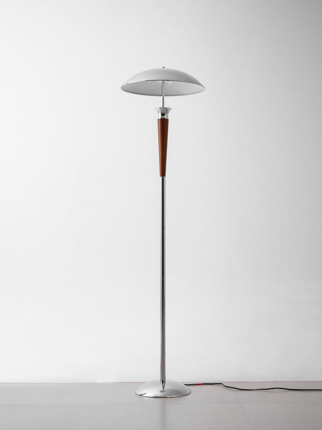 Helmet Floor Lamp - Vakkerlight