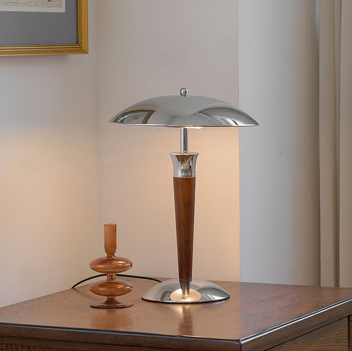 Helmet Floor Lamp - Vakkerlight