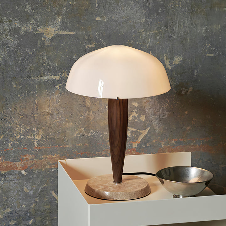 Emerson Table Lamp - Vakkerlight