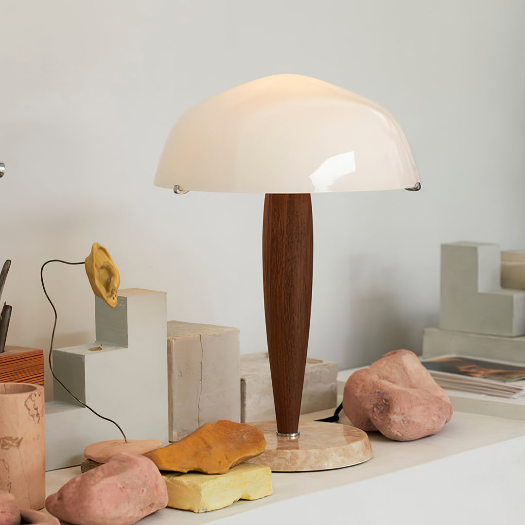 Emerson Table Lamp - Vakkerlight