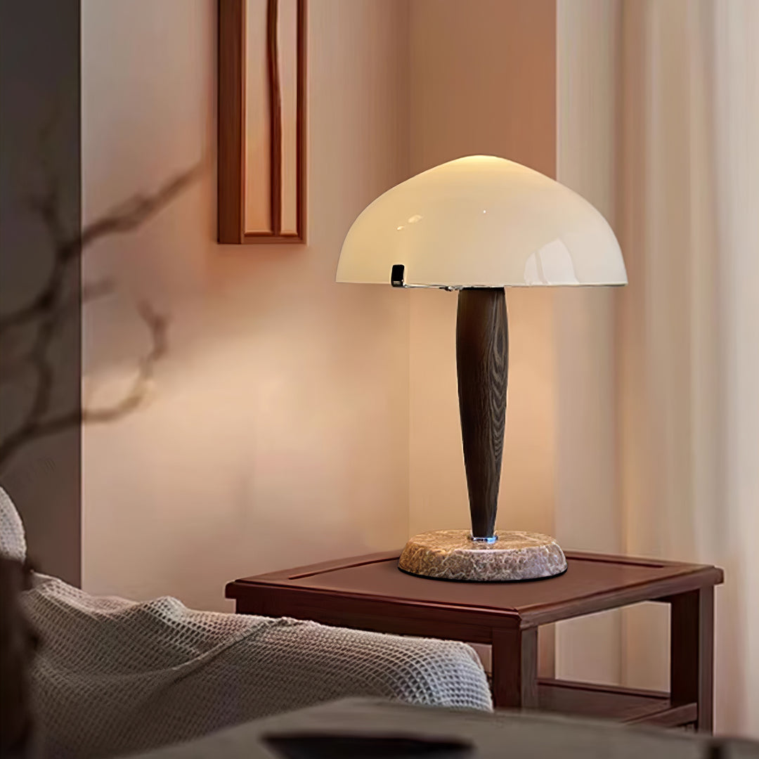 Emerson Table Lamp - Vakkerlight