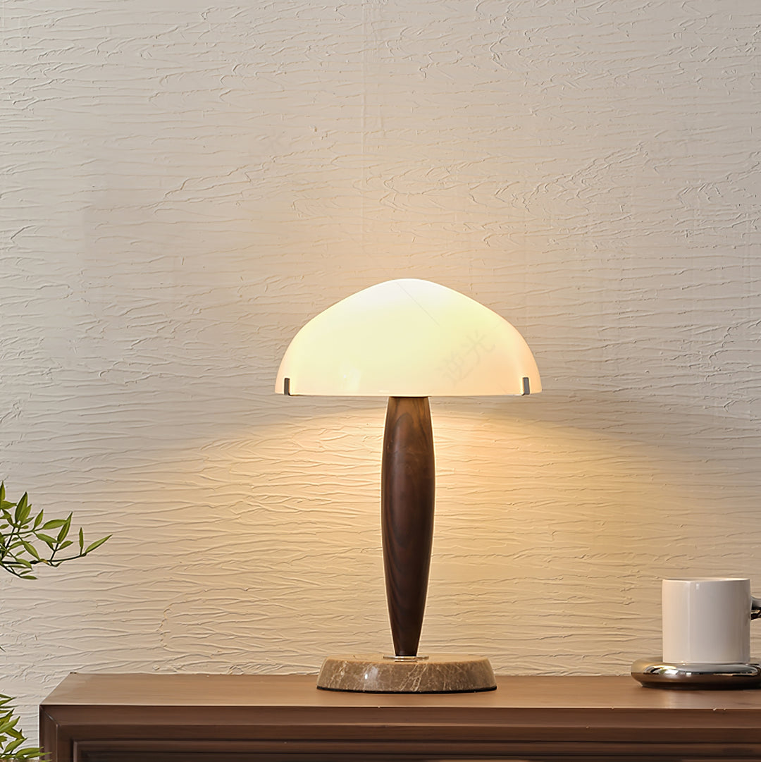 Emerson Table Lamp - Vakkerlight