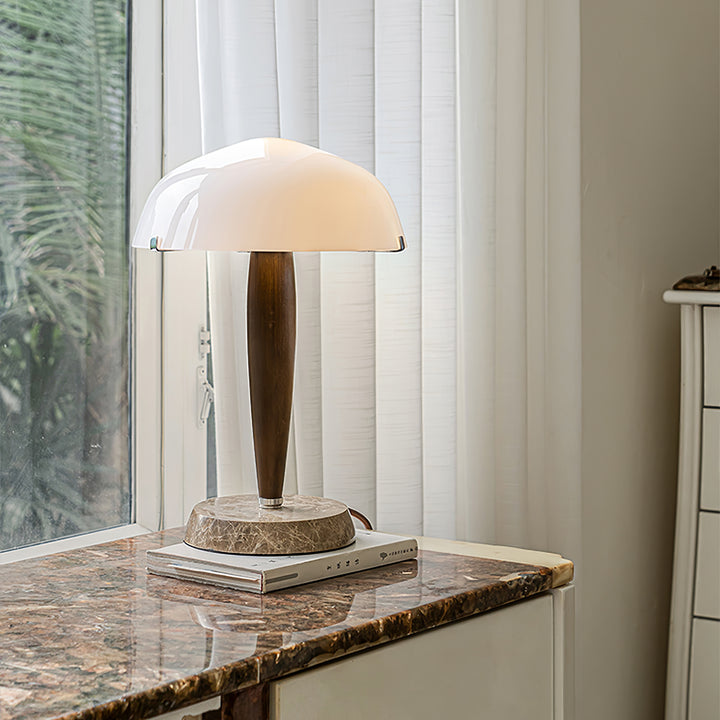 Emerson Table Lamp - Vakkerlight