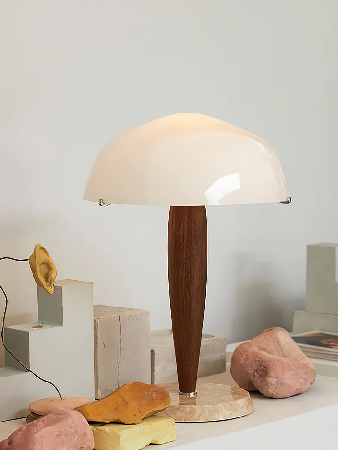 Emerson Table Lamp - Vakkerlight