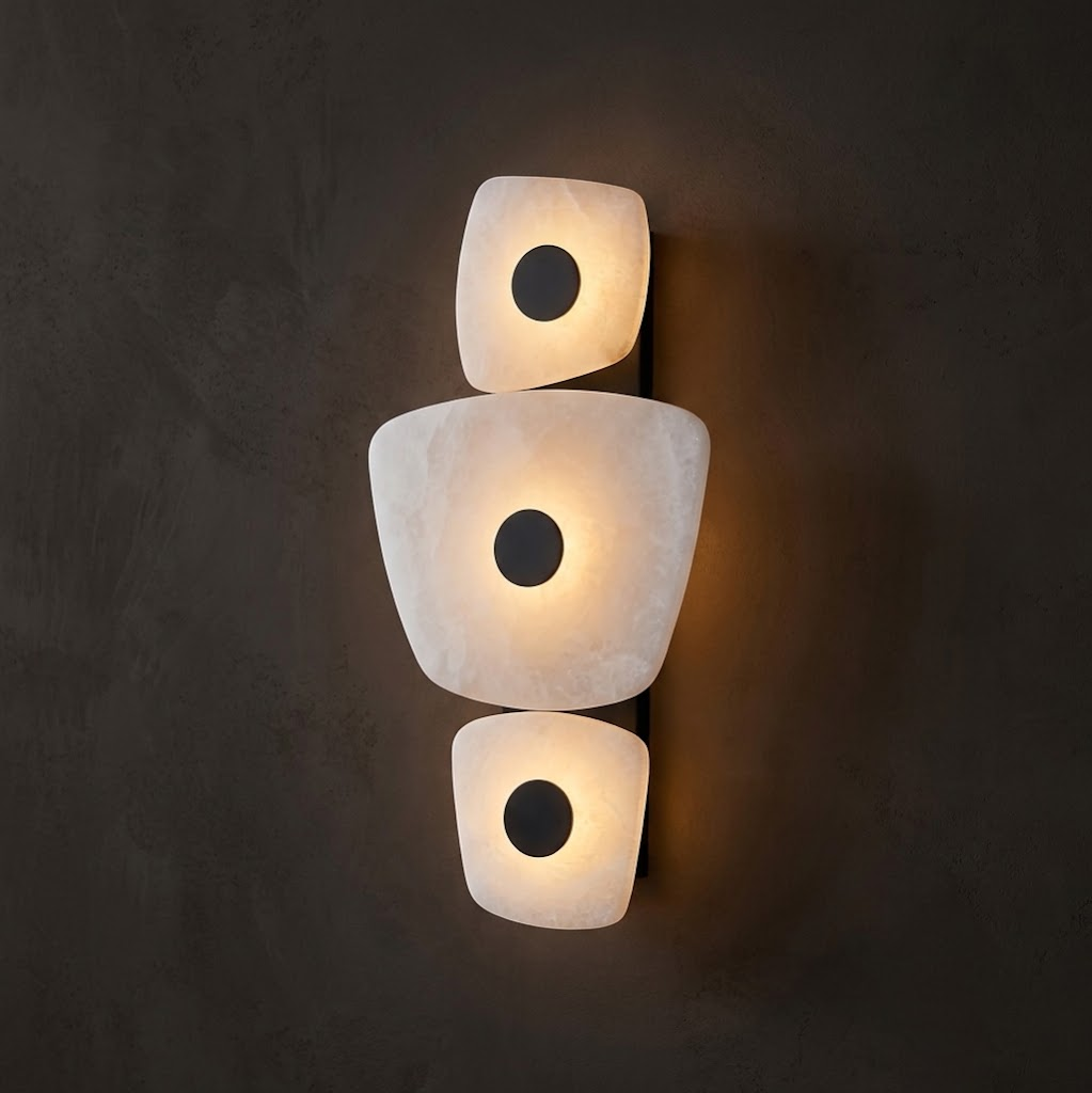 Holmdel Alabaster-Wandleuchte