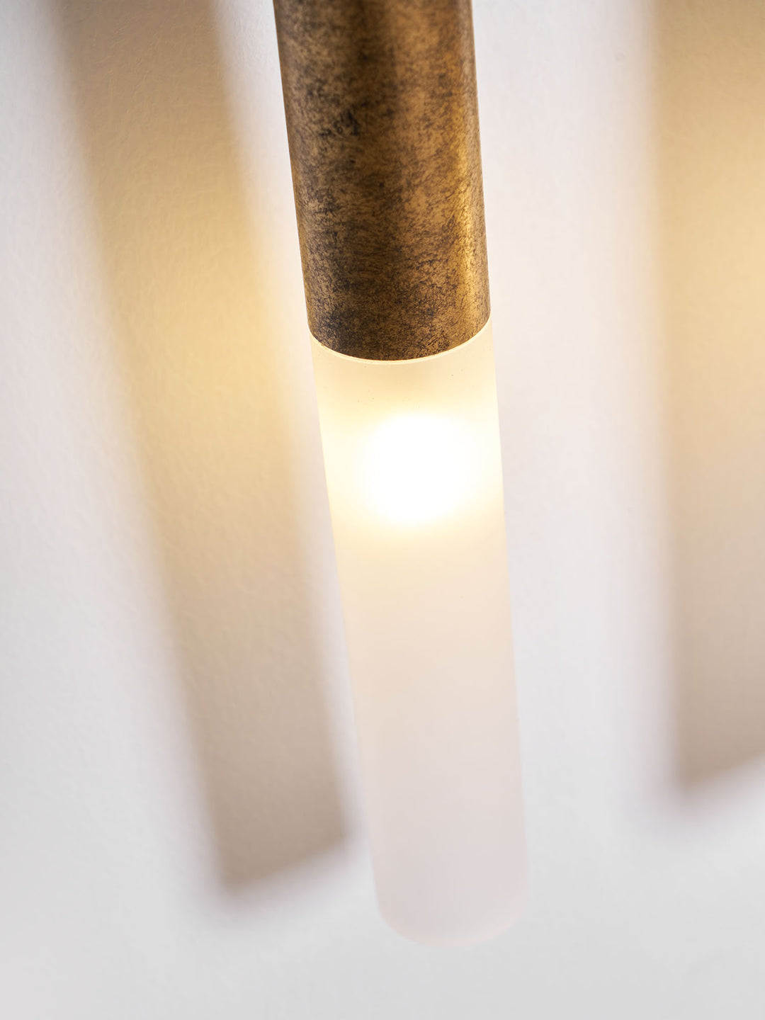 Horsehair Wall Lamp - Vakkerlight