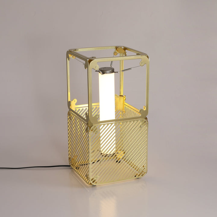 Hyperqube Table Lamp - Vakkerlight