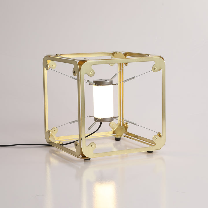 Hyperqube Table Lamp