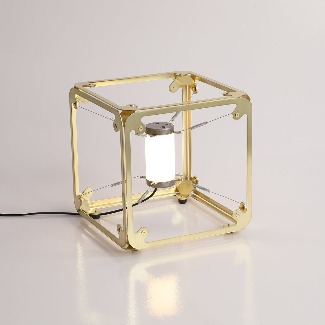 Hyperqube Table Lamp