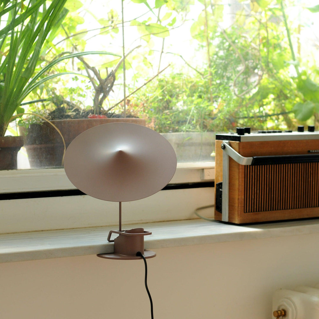 Ile Table Lamp - Vakkerlight