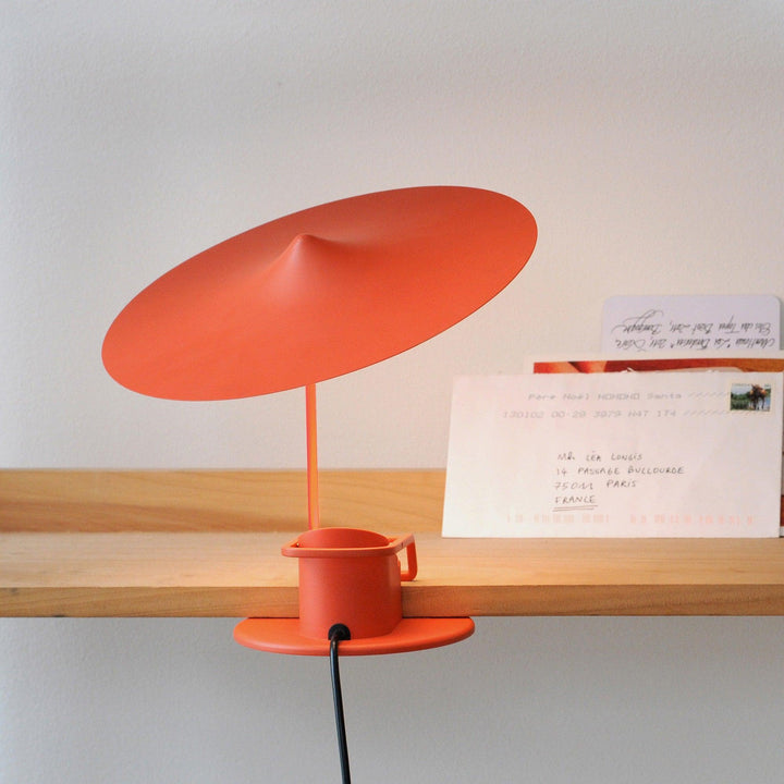 Ile Table Lamp - Vakkerlight