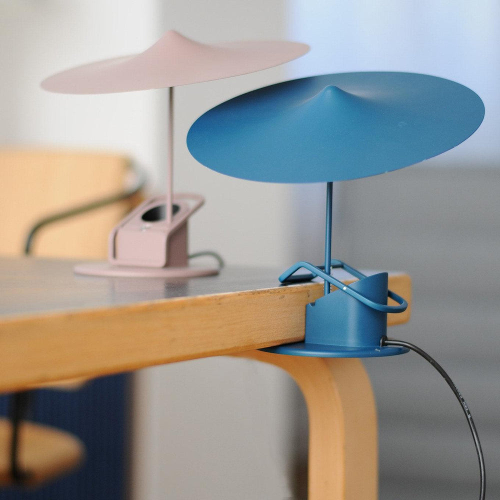 Ile Table Lamp - Vakkerlight