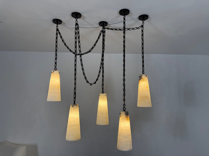 Industrial Cascade Chain Chandelier - Vakkerlight