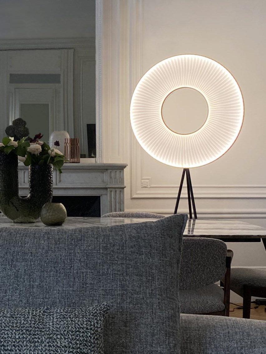 Iris Floor Lamp - Vakkerlight