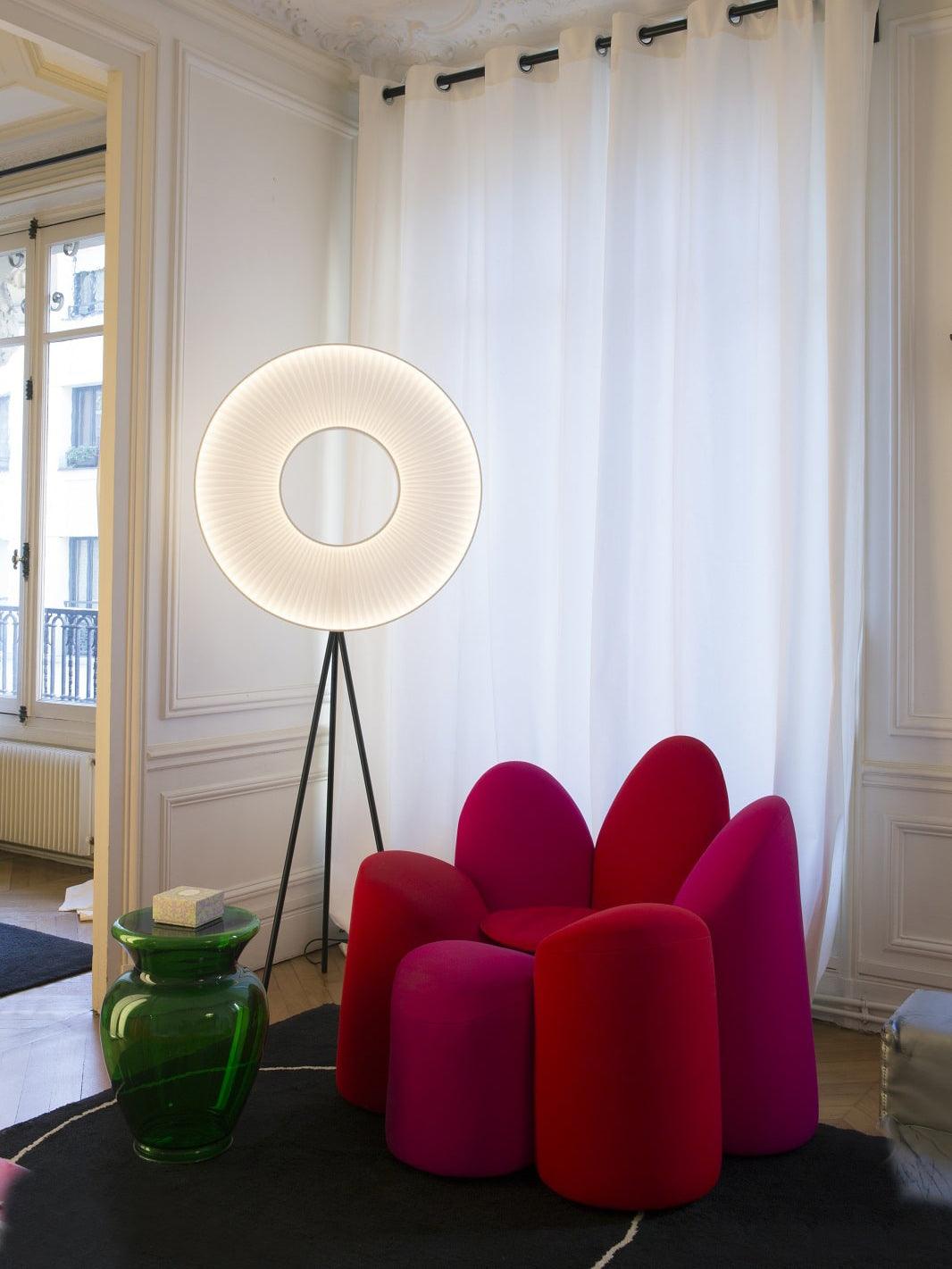 Iris Floor Lamp - Vakkerlight