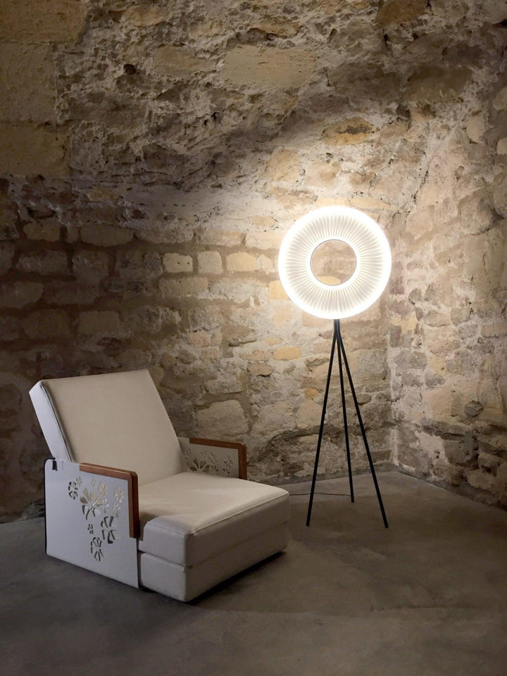 Iris Floor Lamp - Vakkerlight