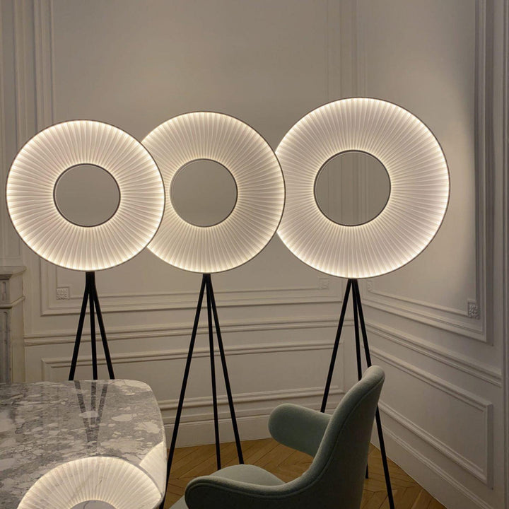 Iris Floor Lamp - Vakkerlight