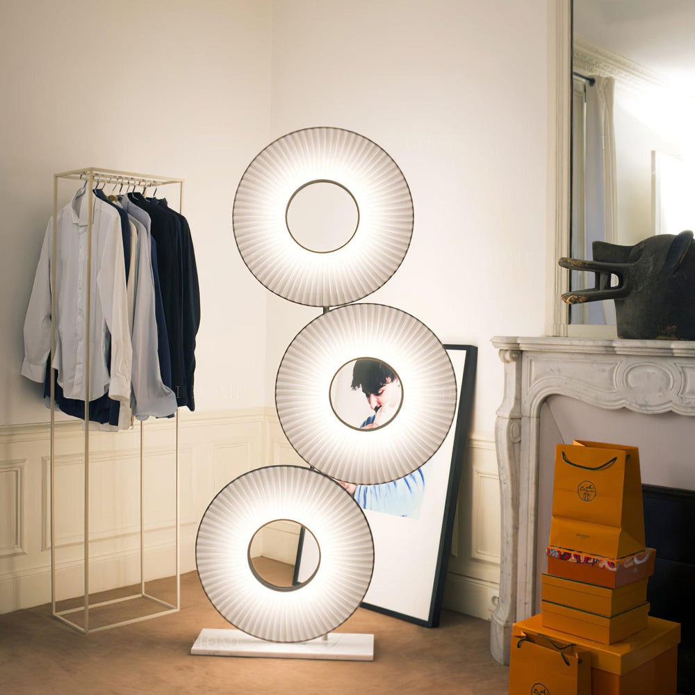 Iris Totem Floor Lamp - Vakkerlight