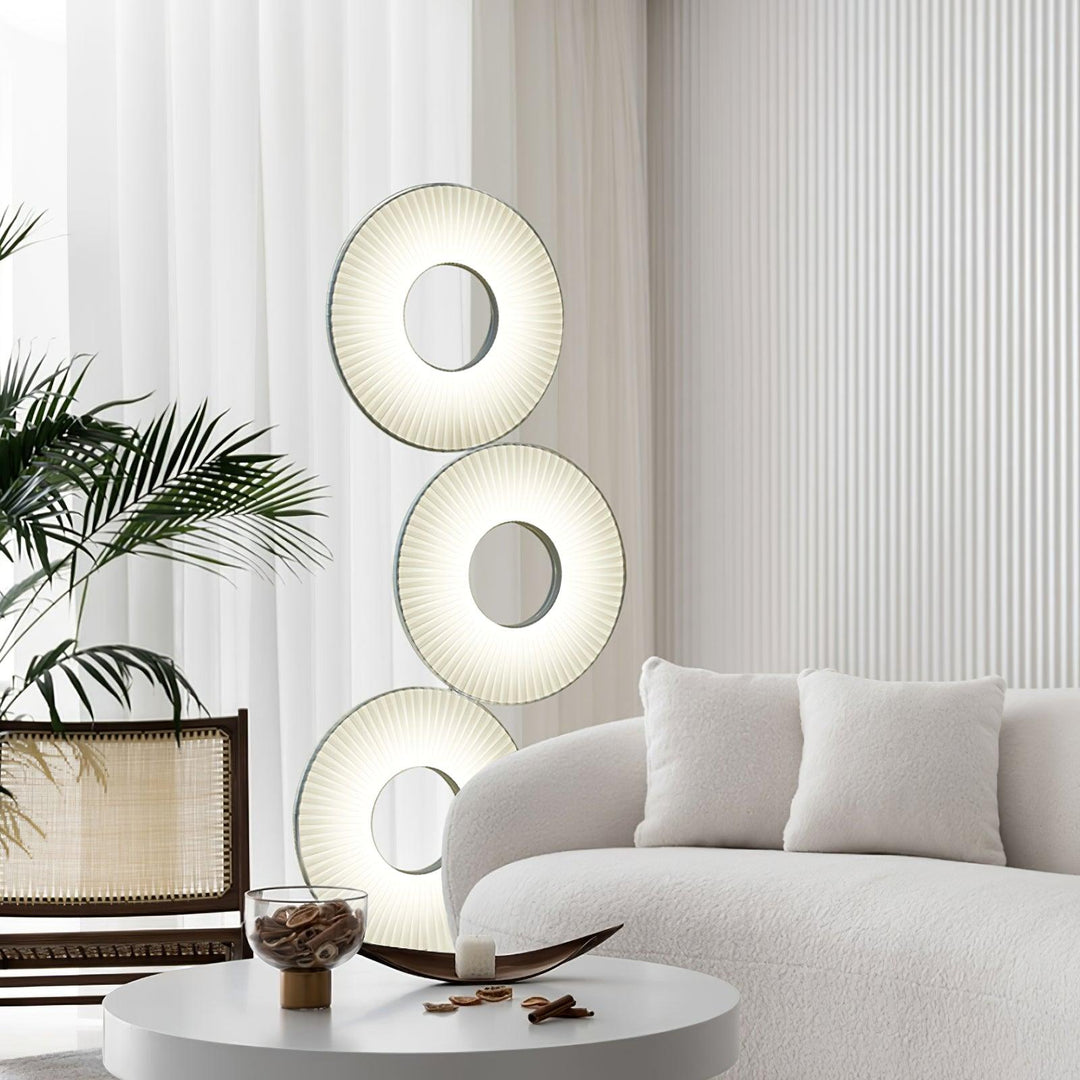 Iris Totem Floor Lamp - Vakkerlight