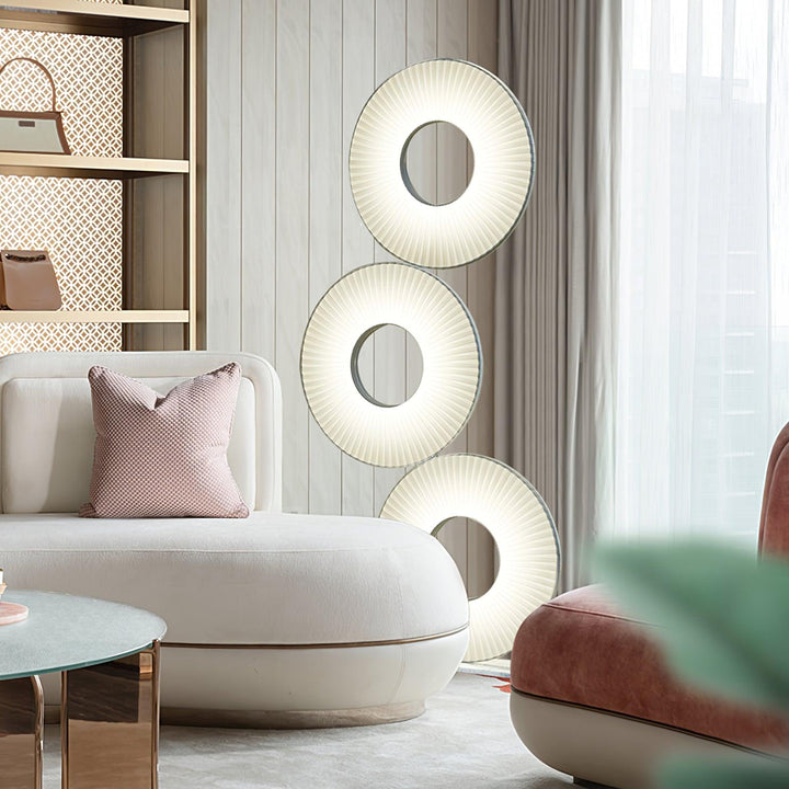 Iris Totem Floor Lamp - Vakkerlight