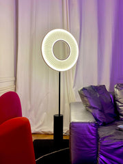 Iris Totem Floor Lamp - Vakkerlight
