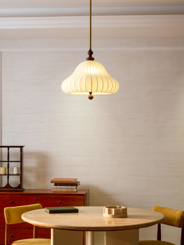 Isabella Bloom Pendant Light - Vakkerlight