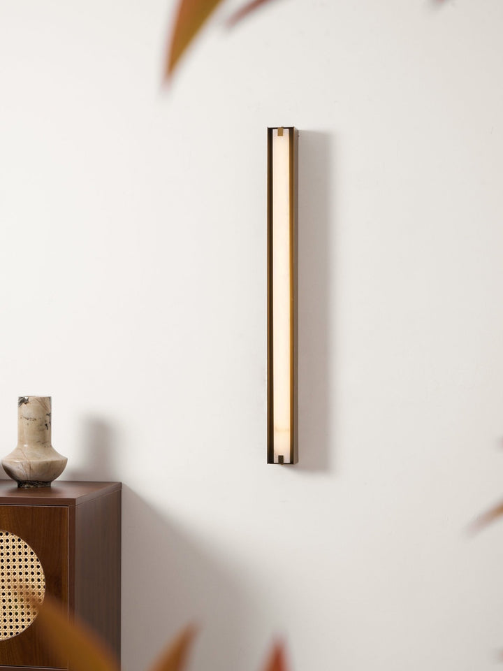 Isolde Alabaster Wall Sconce - Vakkerlight