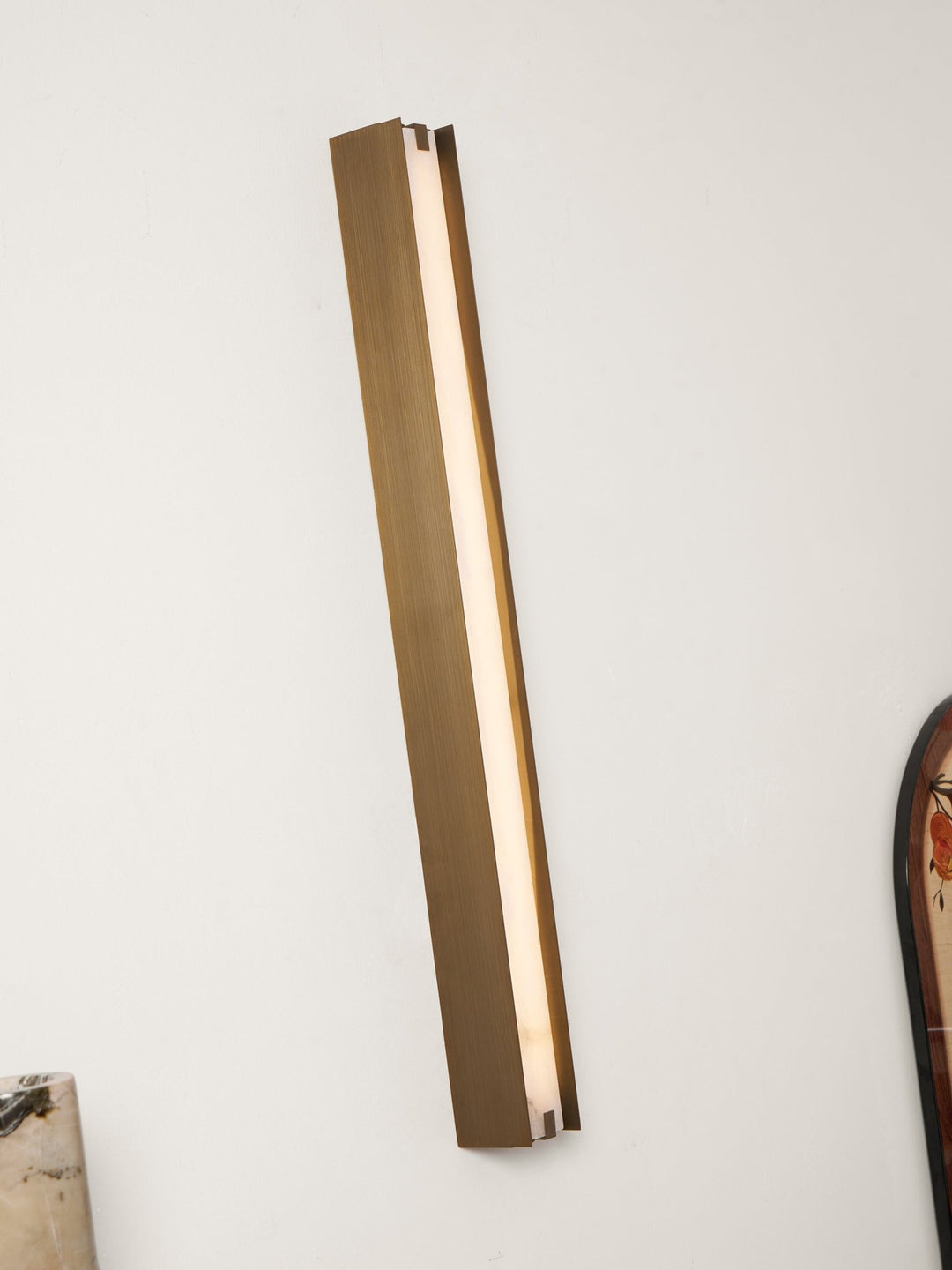 Isolde Alabaster Wall Sconce - Vakkerlight