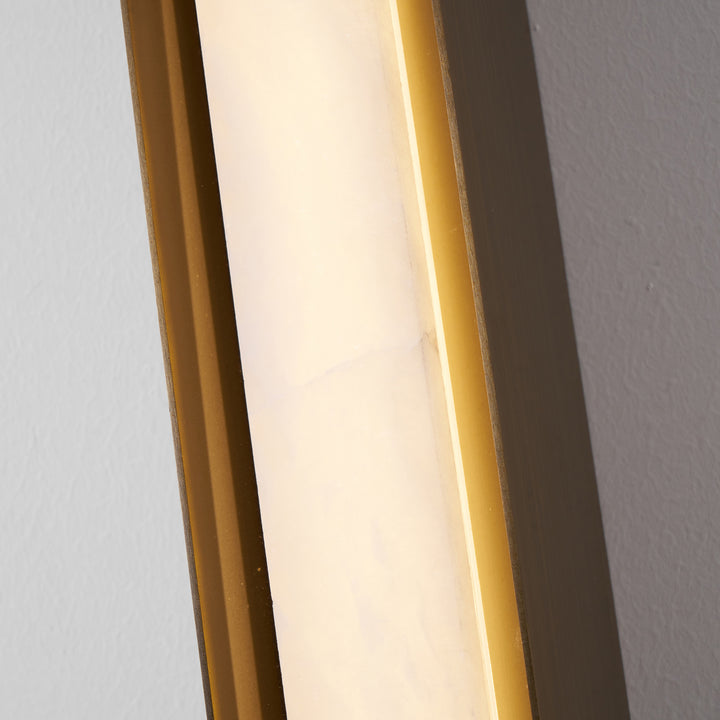 Isolde Alabaster Wall Sconce - Vakkerlight