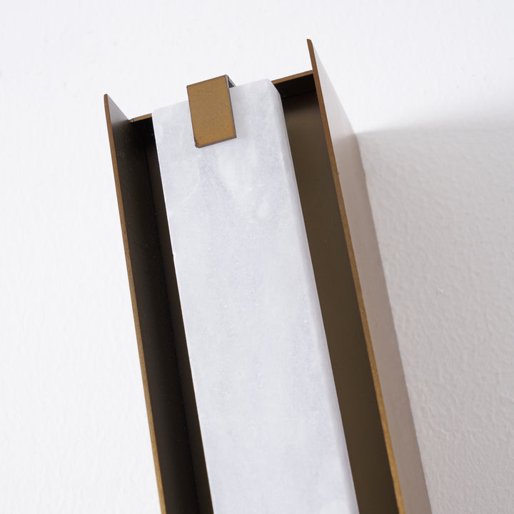 Isolde Alabaster Wall Sconce - Vakkerlight