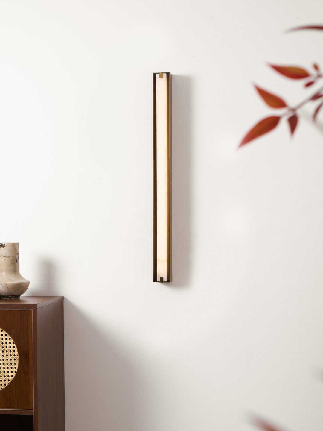 Isolde Alabaster Wall Sconce - Vakkerlight