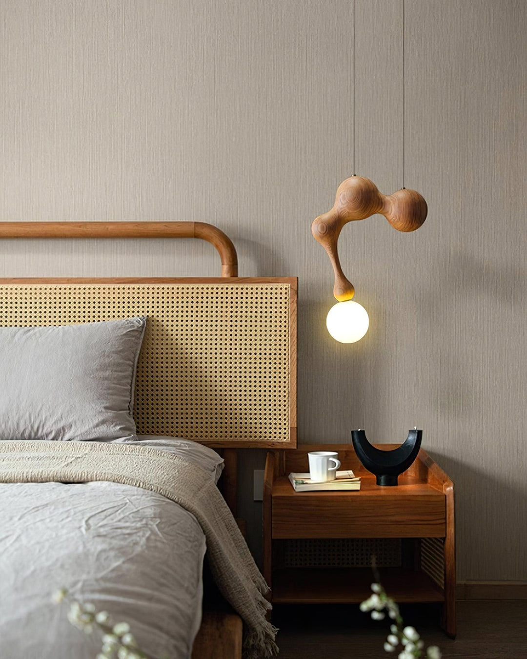 Jenna Wooden Pendant Lamp - Vakkerlight