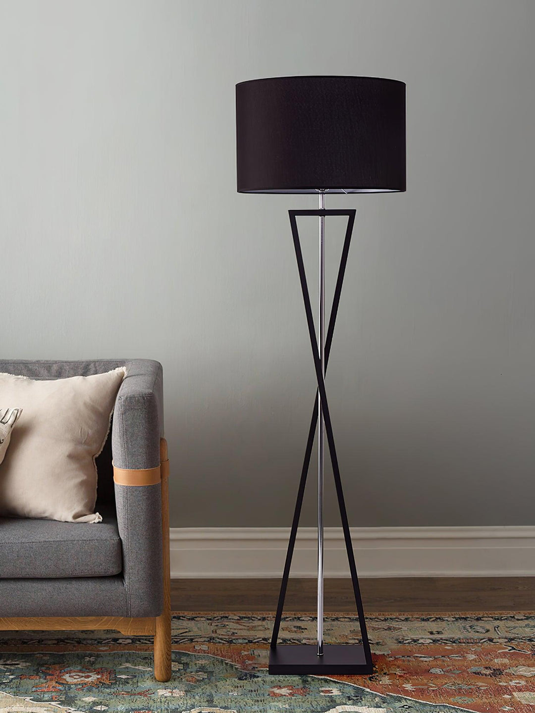 Kaden Black Floor Lamp - Vakkerlight