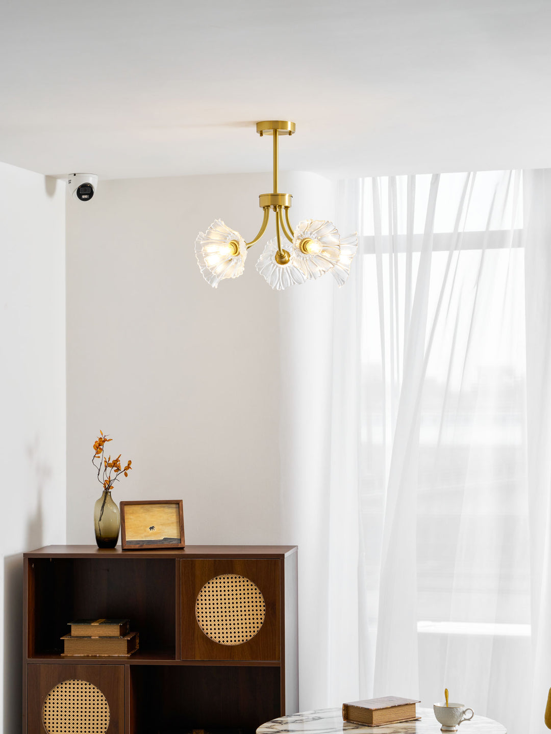 Kalin Flower Glass Chandelier - Vakkerlight