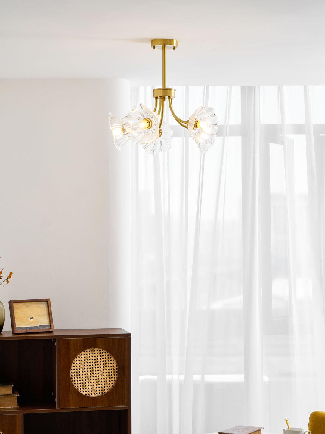 Kalin Flower Glass Chandelier - Vakkerlight