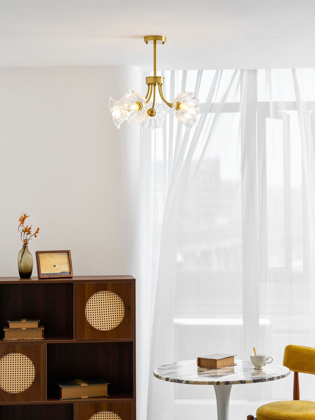 Kalin Flower Glass Chandelier - Vakkerlight