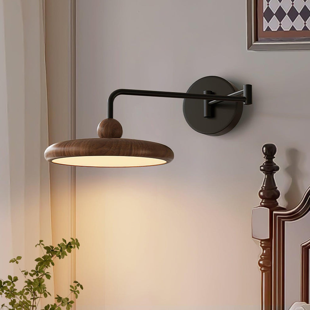 Karlin Wall Light - Vakkerlight