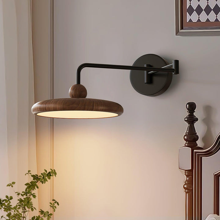 Karlin Wall Light - Vakkerlight