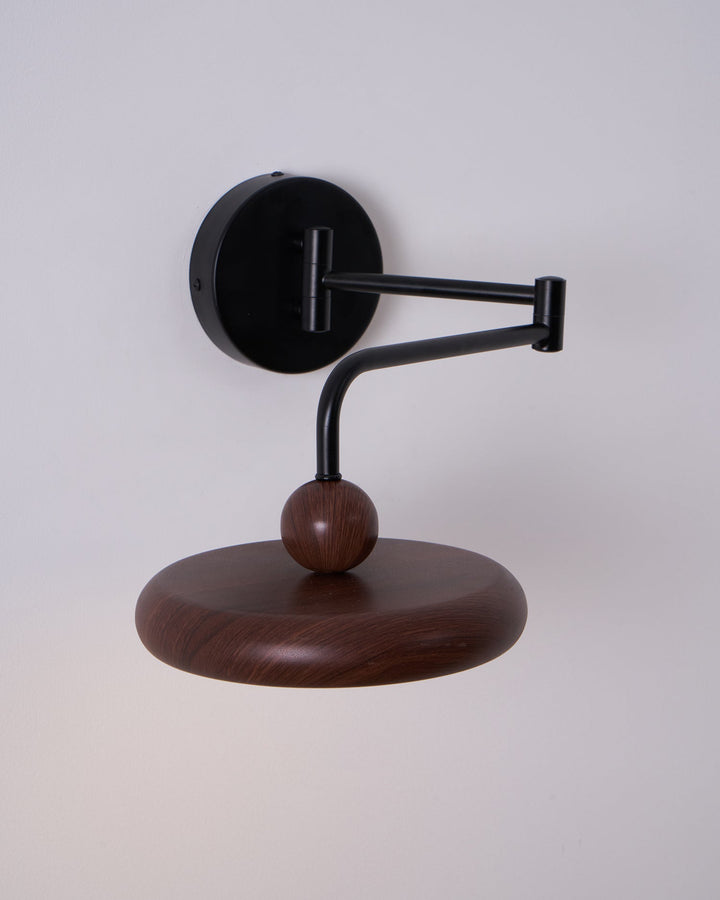 Karlin Wall Light - Vakkerlight