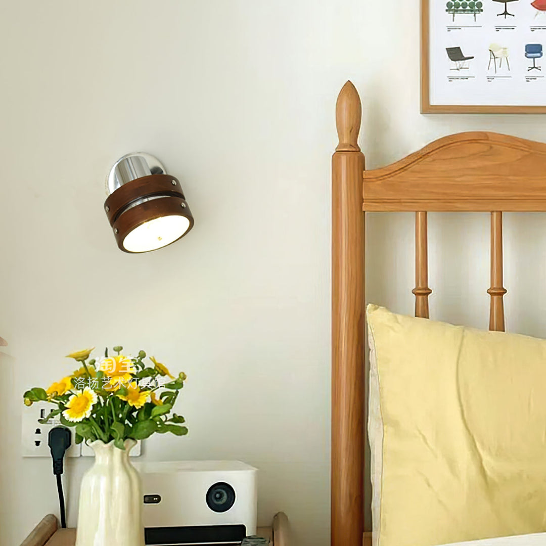 Karry Plug - in Wall Lamp - Vakkerlight