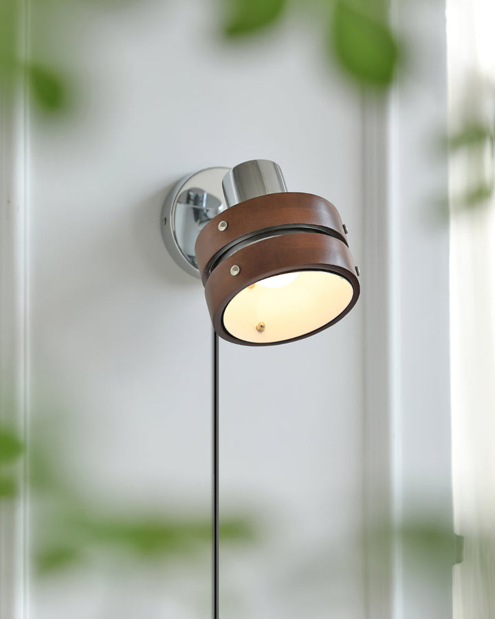 Karry Plug - in Wall Lamp - Vakkerlight